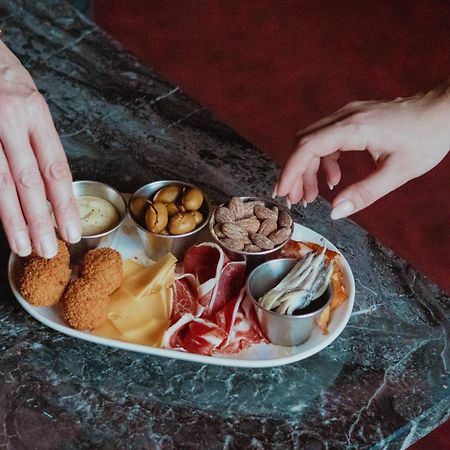 Grand Boutique Hotel-Restaurant Huis Vermeer Deventer Eksteriør bilde